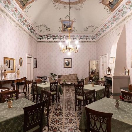 Palazzo Il Cavaliere B&B De Charme Μόντικα Εξωτερικό φωτογραφία