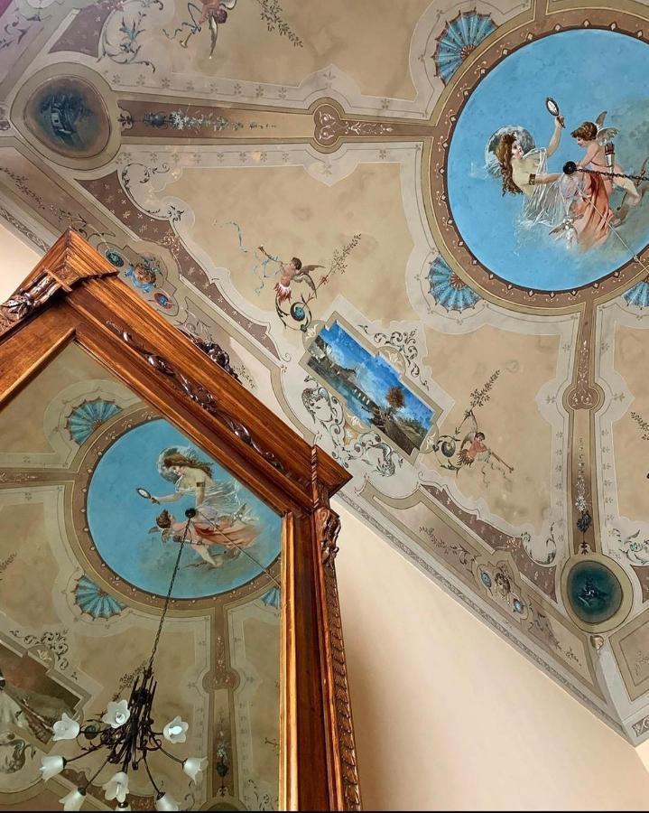 Palazzo Il Cavaliere B&B De Charme Μόντικα Εξωτερικό φωτογραφία