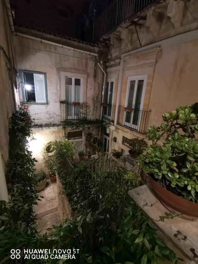 Palazzo Il Cavaliere B&B De Charme Μόντικα Εξωτερικό φωτογραφία