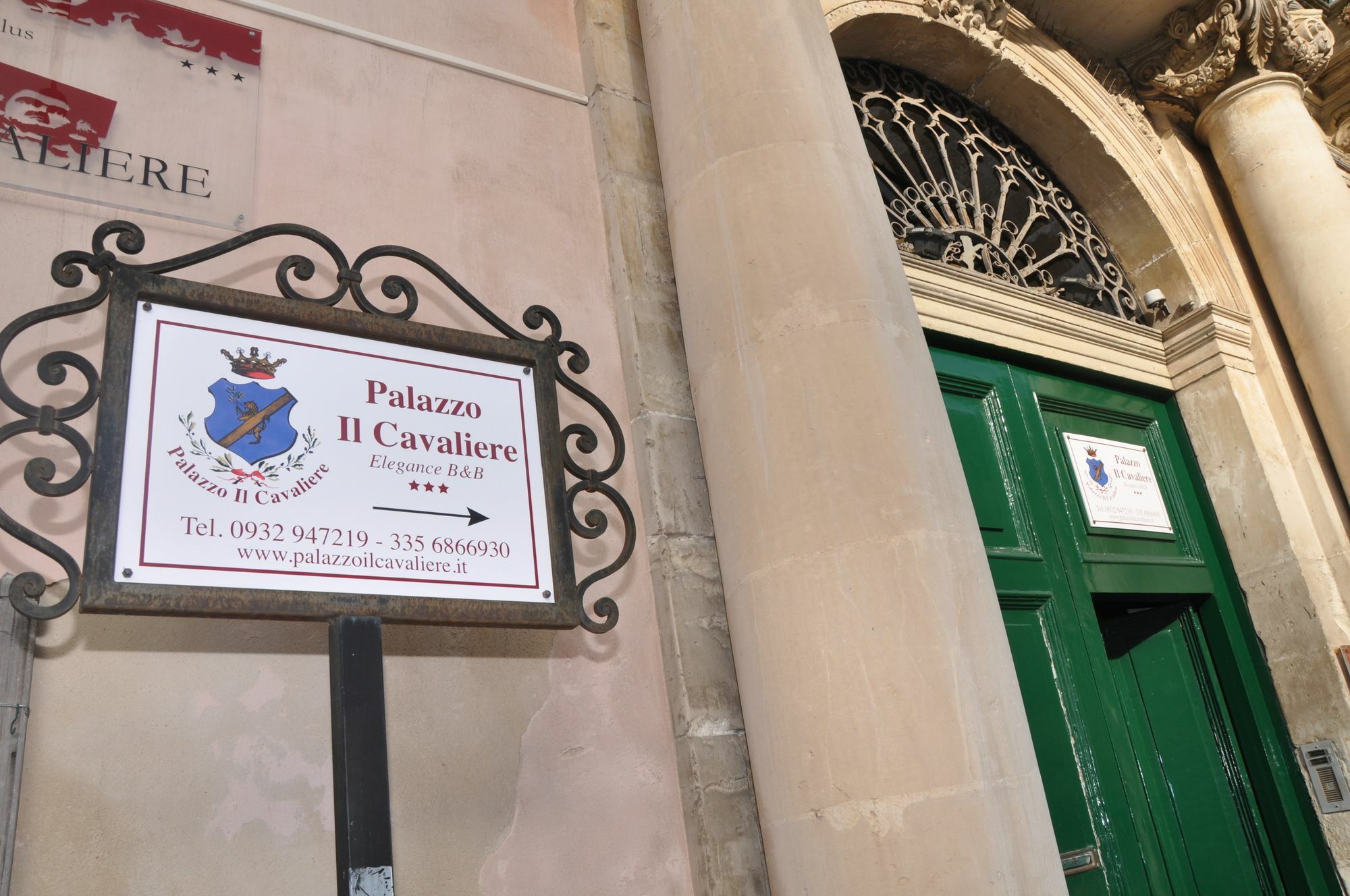 Palazzo Il Cavaliere B&B De Charme Μόντικα Εξωτερικό φωτογραφία